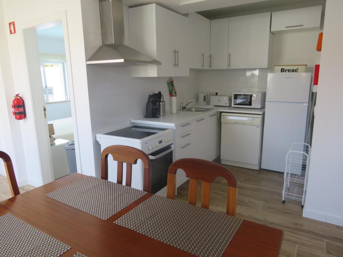 Moradia Geminada V2- Piscina Privada Βίλα Quarteira Εξωτερικό φωτογραφία